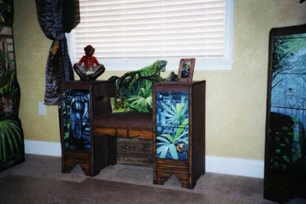 Art Effects' Rain Forest window seat